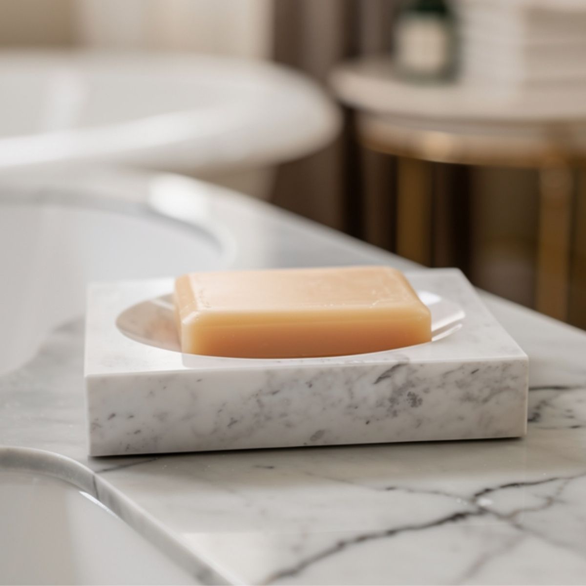 PORTASAPONE IN MARMO BIANCO