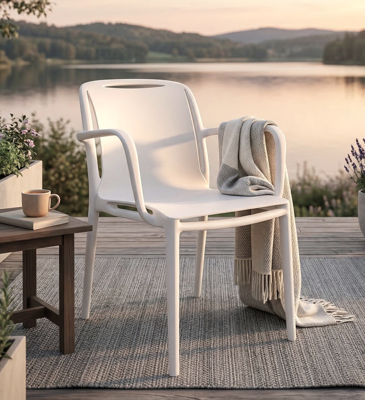 GRANDSOLEIL - POLTRONA DA ESTERNO MOD. VELAIR IN POLIPROPILENE BIANCO 