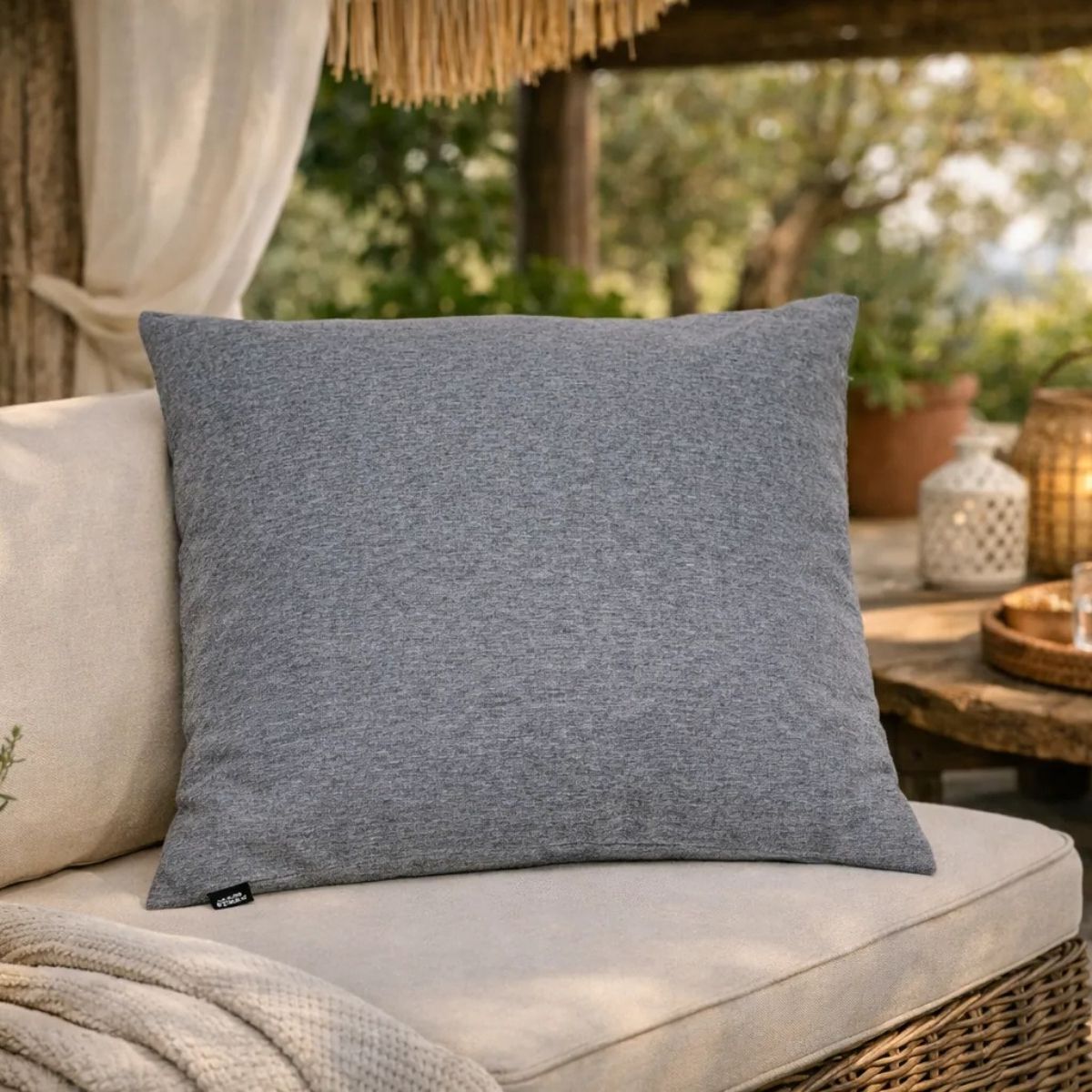 CUSCINO DA ESTERNO CM 40X40 GRIGIO 