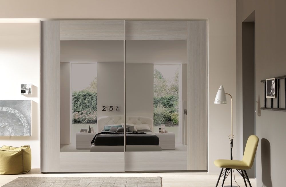 ARMADIO MOD. VOGUE CM 272X65 H. 247 OLMO 