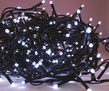 LUCI DI NATALE 560 LED A GRAPPOLO BIANCO FREDDO CON ADATTATORE 11.2+5MT 