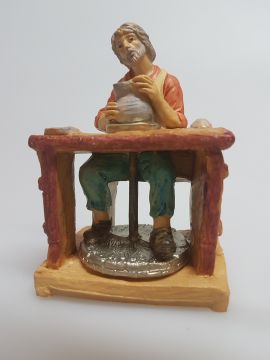 PASTORE VASAIO IN PVC EFFETTO LEGNO H. 10CM