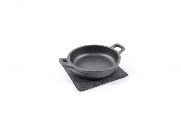 PIROFILA TONDA IN GHISA SU VASSOIO DI ARDESIA  D 13X17XH4,6CM
