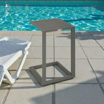 TAVOLINO MOD. EVASION CM 38X38 H.56.5 IN ALLUMINIO VERDE ALLORO