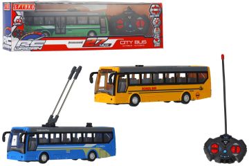 AUTOBUS RADIOCOMANDATA 27MHZ 7F CON LUCI/PACCO BATTERIE ASSORTITO