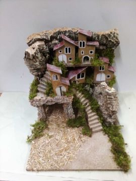 PAESAGGIO CON CASINE 32.5X32.5CM H 38CM