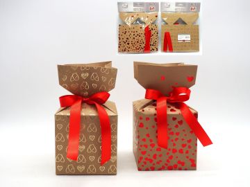 SCATOLA DI CARTA NATURALE CON FIOCCO E DECORI ORO/ROSSI 10X10X10CM ASS.