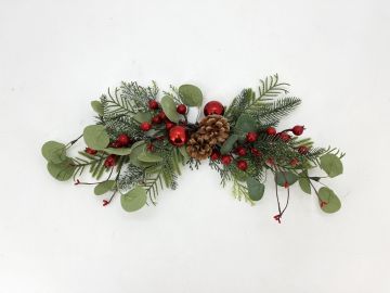 DIETROPORTA CON FOGLIE PIGNE E BACCHE ROSSE L 50CM