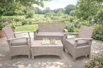 SALOTTO IN RESINA EFFETTO RATTAN CAPPUCCINO