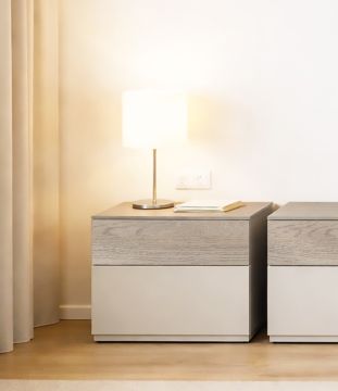 COMODINO MOD. FAVORITA CM 59.6X40.4 H.42.5 CASHMERE OPACO E ROVERE GESSATO