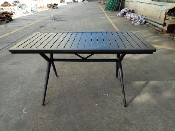 TAVOLINO IN ALLUMINIO 140X80 H75CM