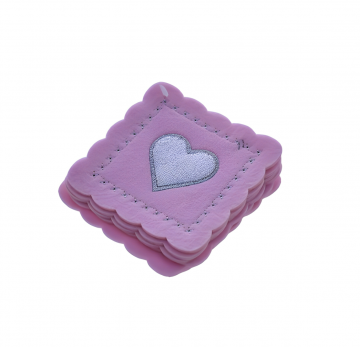 SET 6 PEZZI SOTTOBICCHIERE IN FELTRO ROSA CON DECORO CUORE ARGENTO 10X10CM 