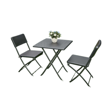 SET TAVOLO E 2 SEDIE PIEGHEVOLI METALLO E PLASTICA EFFETTO RATTAN