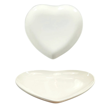 PIATTO PIANO CUORE IN CERAMICA CREMA 25X25CM