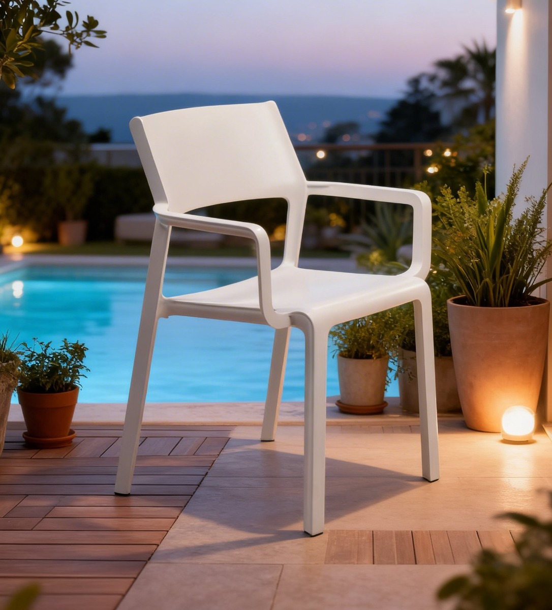 NARDI OUTDOOR - SEDIA MOD. TRILL ARMCHAIR BIANCO